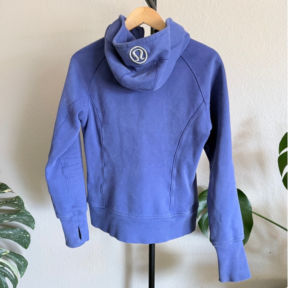 Throwback Lululemon Scuba Hoodie Periwinkle Blue Cotton Blend Size 2 Thumbholes